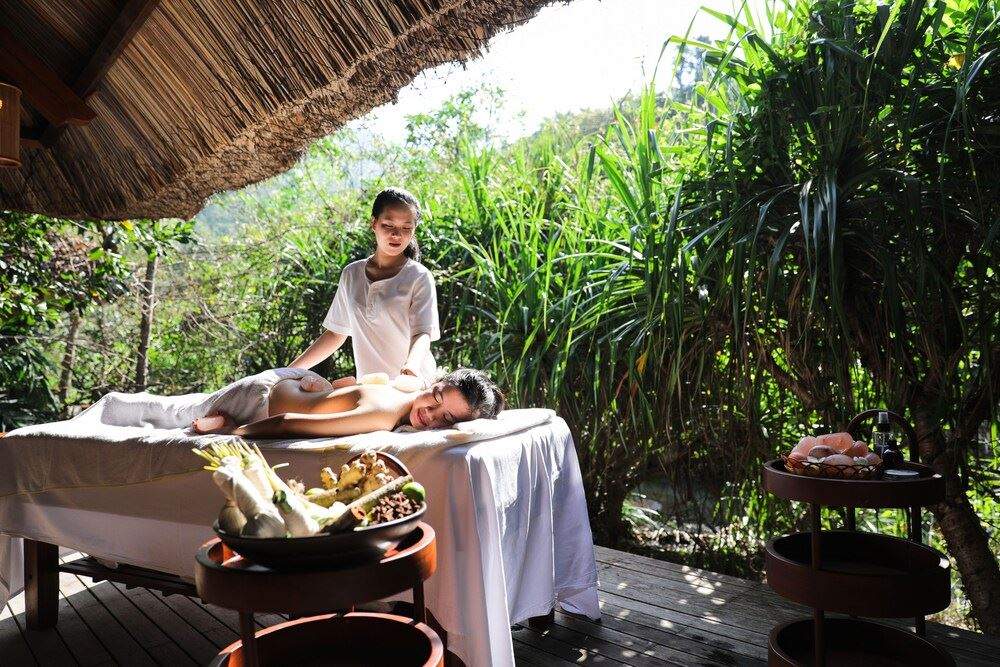 Tận hưởng dịch vụ spa từ c&aacute;c dược liệu thi&ecirc;n nhi&ecirc;n
