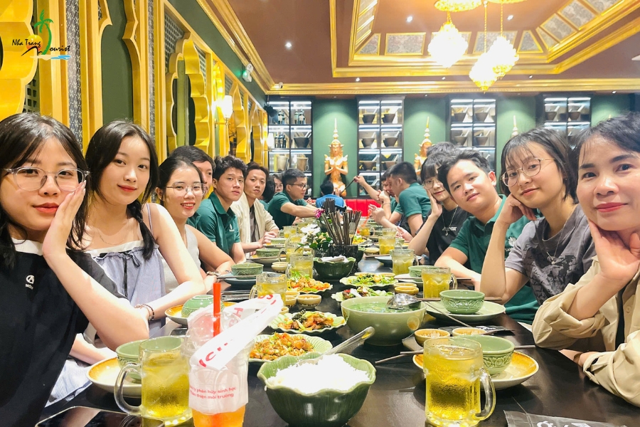 3n2d-tour-doan-cong-ty-tanu208