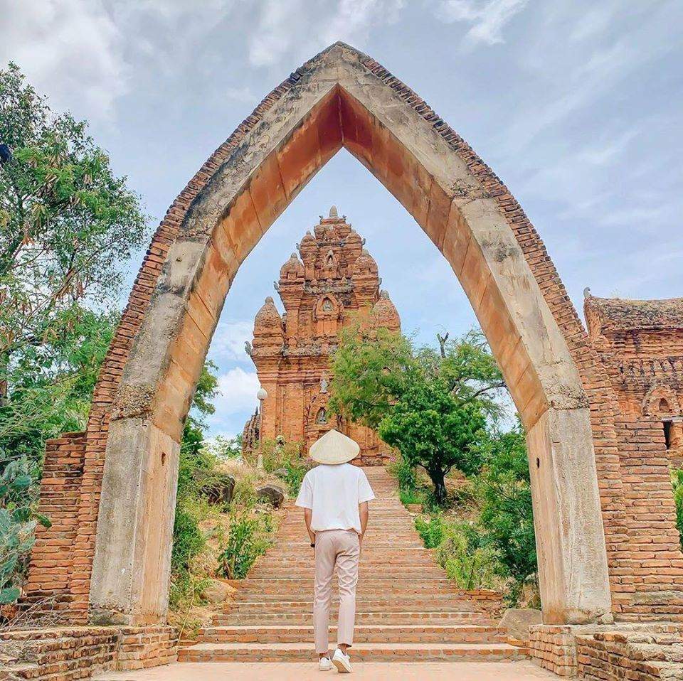 69449946_3779540052072168_4022170236286402560_o Tháp Po Klong Garai là tháp Chăm đẹp nhất ở Việt Nam