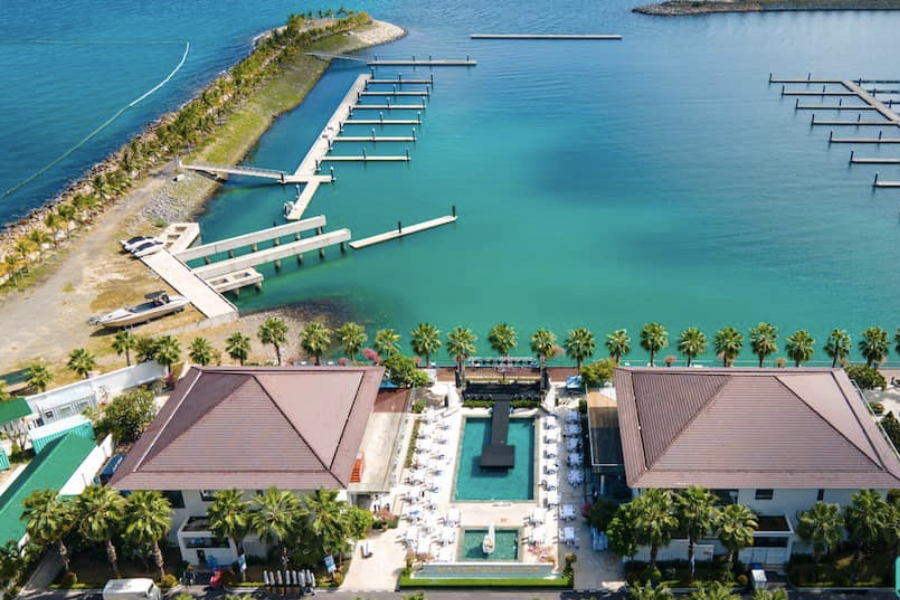 ben-du-thuyen-ana-marina202