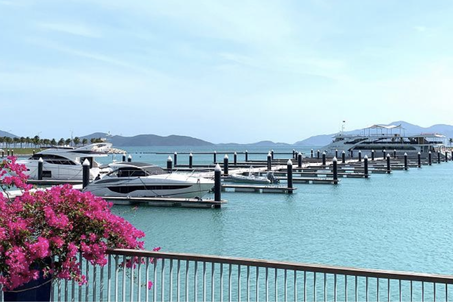 ben-du-thuyen-ana-marina206