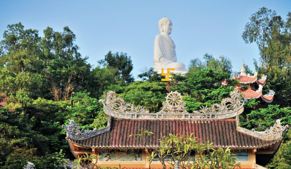 Chạm cửa thiền cầu may mắn đầu năm 2021