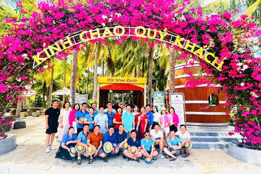 chuyen-di-doan-phong-giao-duc-bac-ha206