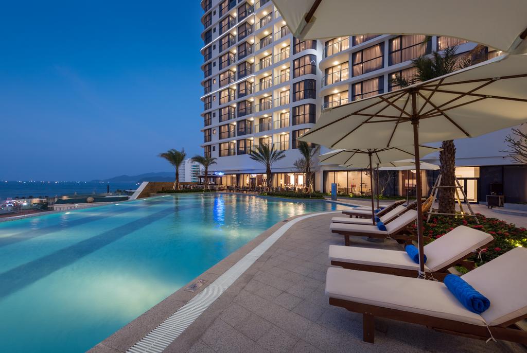 Vinpearl Condotel Empire