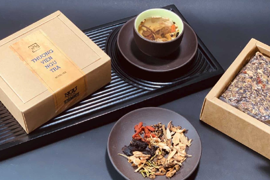 dac-san-hue-lam-qua-4