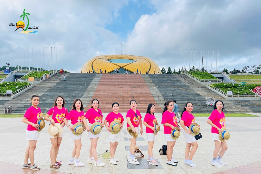 doan-truong-mn-xuong-huan-vinh-hai204