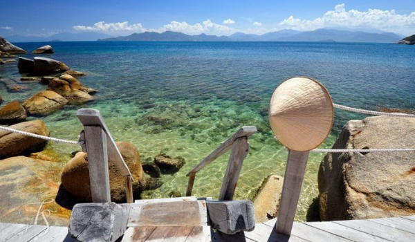 Vẻ đẹp hoang sơn, nên thơ tại Vịnh Ninh Vân