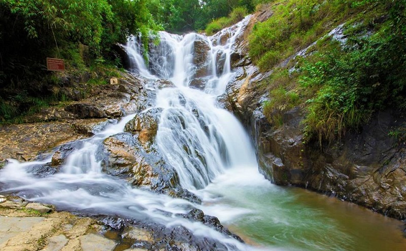 du-lich-nha-trang-da-lat-5-ngay-4-dem-8 Thác Datanla và hai rừng thông bên bờ đẹp lung linh dưới ánh nắng hoàng hôn
