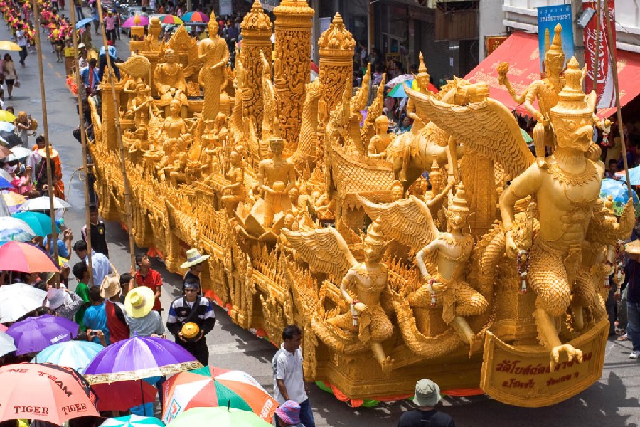 le-hoi-mua-he-o-thai-lan-4