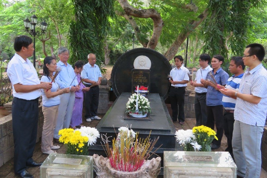 nhung-dieu-kieng-ky-khi-di-con-dao-1