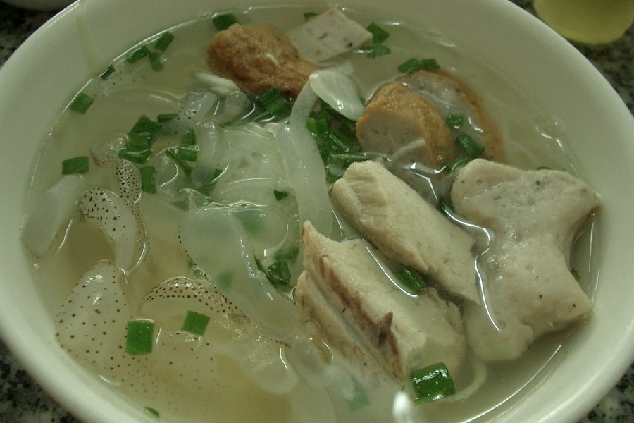 quan-bun-cha-ca-nha-trang-ngon-6