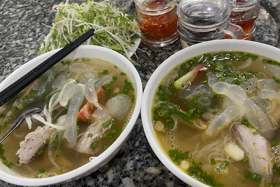 quan-bun-cha-ca-nha-trang-ngon-7