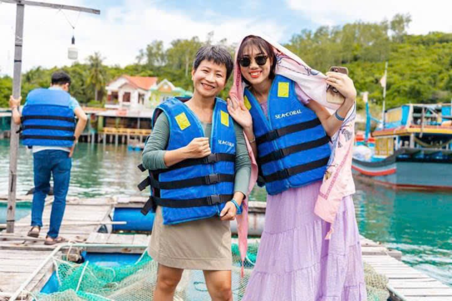 review-du-thuyen-sea-corel208