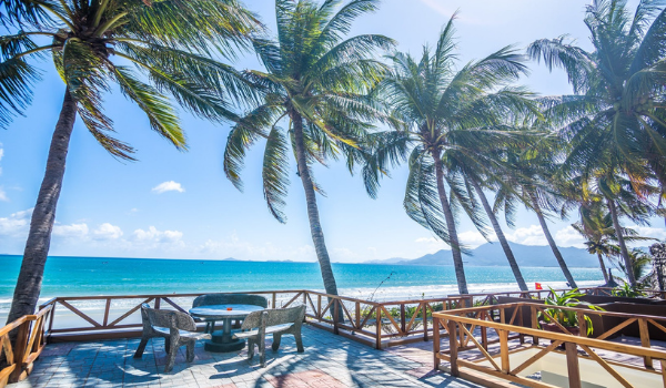 Du lịch Dốc Lết Nha Trang với bãi tắm trong xanh