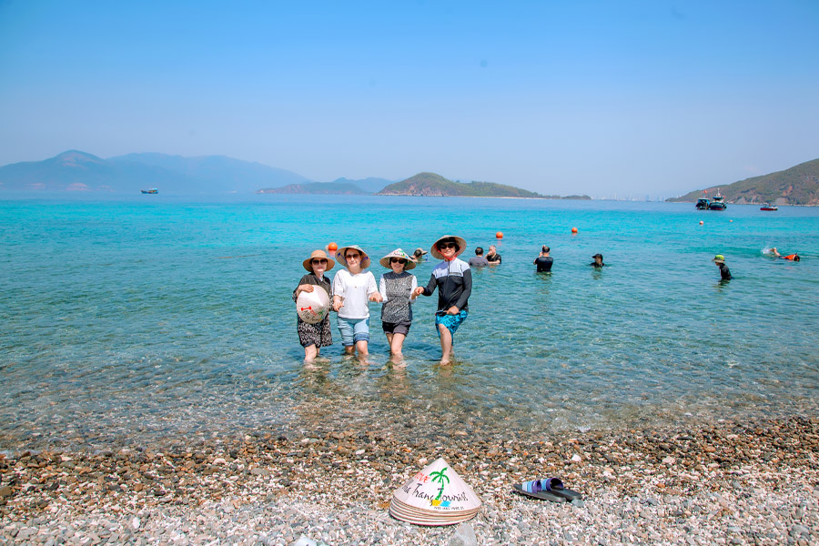 tour-nha-trang-cho-khach-quoc-te-3