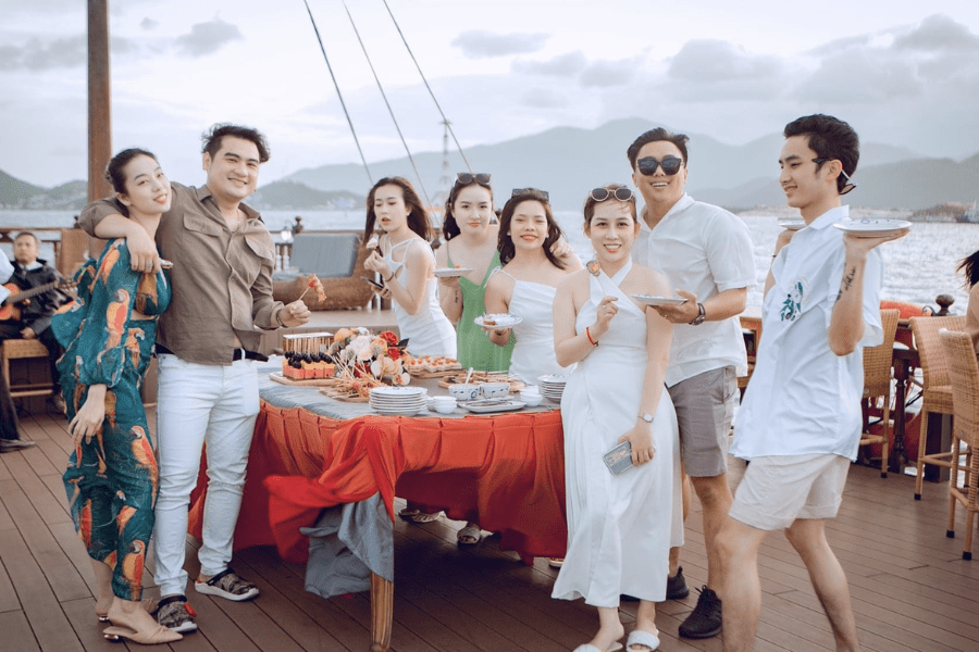 tour-tham-quan-da-lat-nha-trang-cua-dai-gia-dinh-co-minh2021