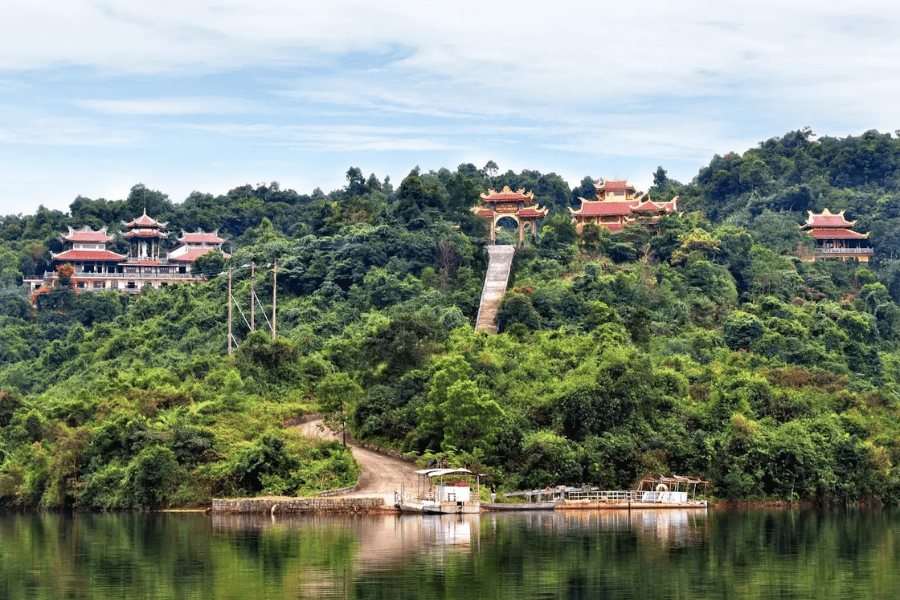 tour-tham-quan-da-lat-nha-trang-cua-dai-gia-dinh-co-minh205