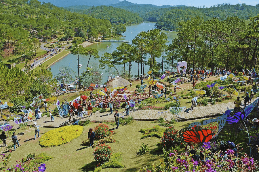tour-tham-quan-da-lat-nha-trang-cua-dai-gia-dinh-co-minh207