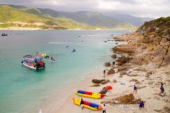 Tour đảo Bình Hưng 1 ngày khởi hành tại Nha Trang [Giá rẻ - Trọn gói]