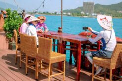 Alternative view of Tour Nha Trang 3N2Đ: Du thuyền ngắm hoàng hôn - VinWonders - Hang Rái - Vĩnh Hy