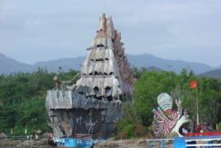 Tour Hòn Sỏi - Hồ cá Trí Nguyên Nha Trang - Lặn biển/ đi bộ dưới biển