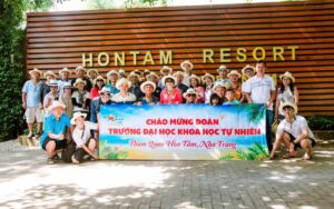 Cùng Đoàn trường ĐH Khoa học tự nhiên ghé thăm Hòn Tằm ngày nắng đẹp